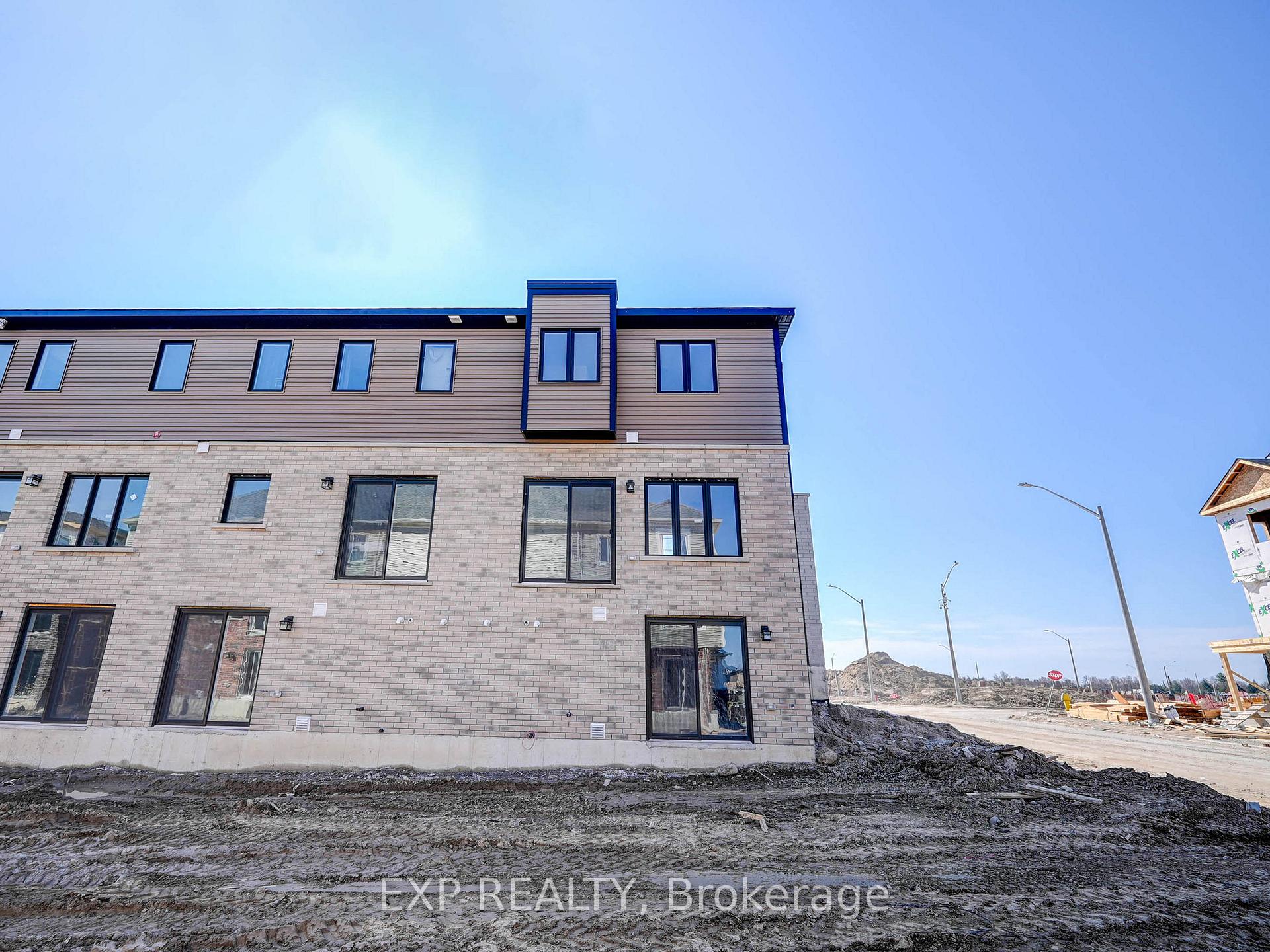 Photo 37 of 30 Wheatfield Road, Barrie, Innis-Shore — HOMEH