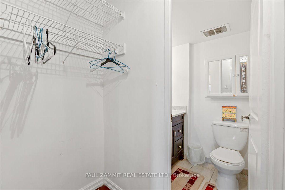 Photo 9 of Unit 1008, 80 Inverlochy Boulevard, Markham, Royal Orchard — HOMEH