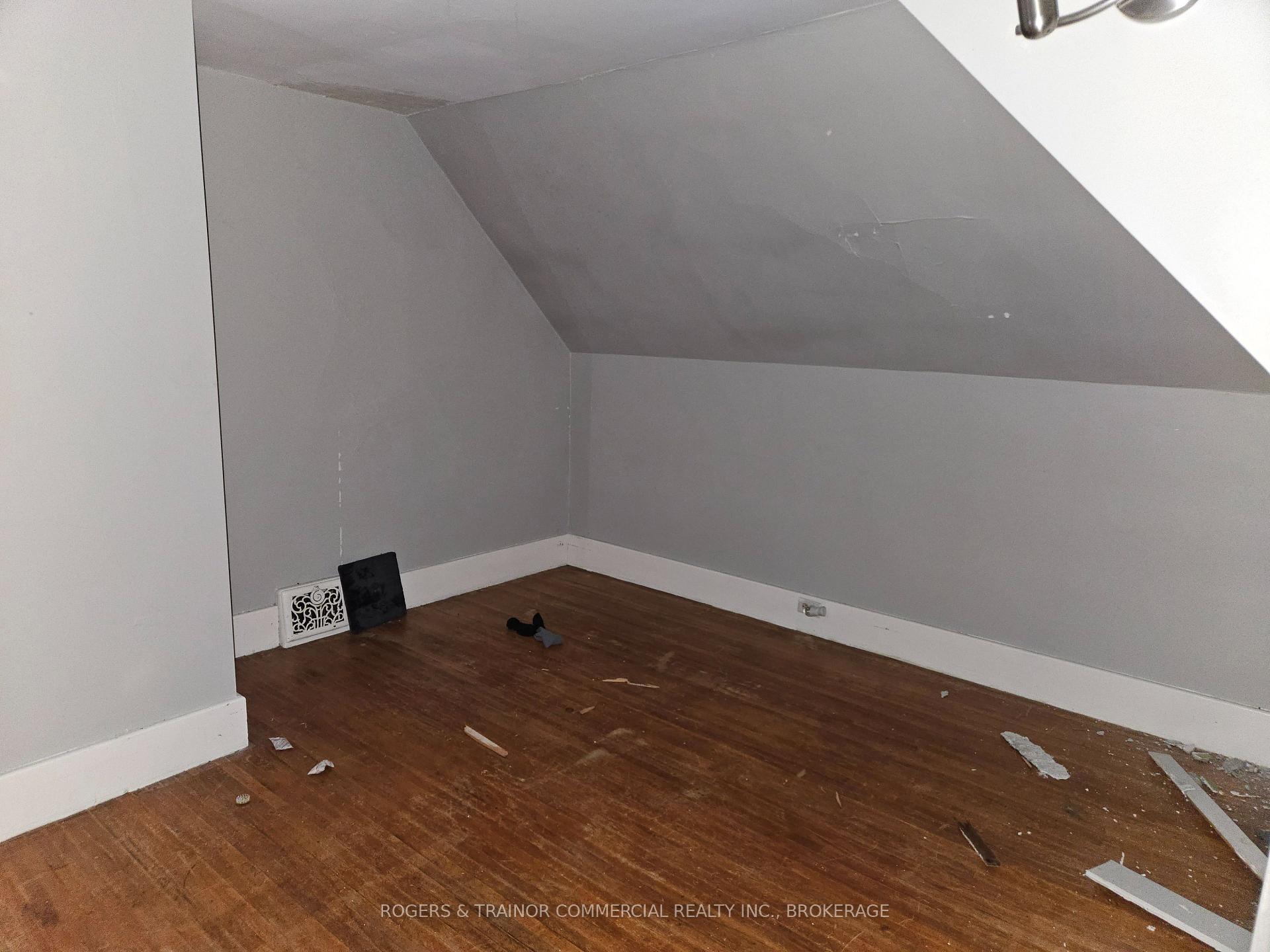 Photo 8 of 518 Albert Street, Kingston, Central City East — HOMEH