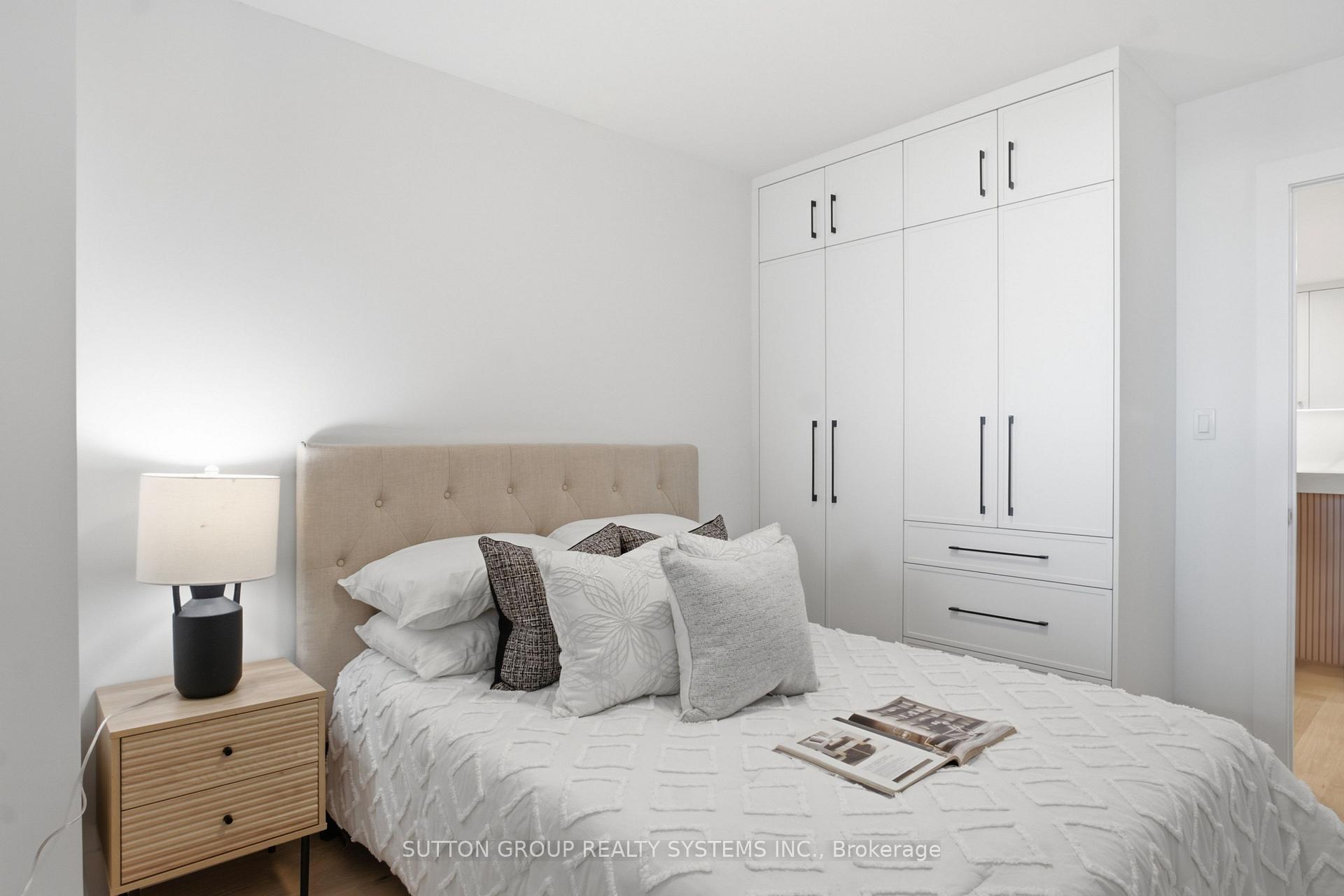 Photo 27 of Unit 1504, 812 Burnhamthorpe Road, Etobicoke, Markland Wood — HOMEH