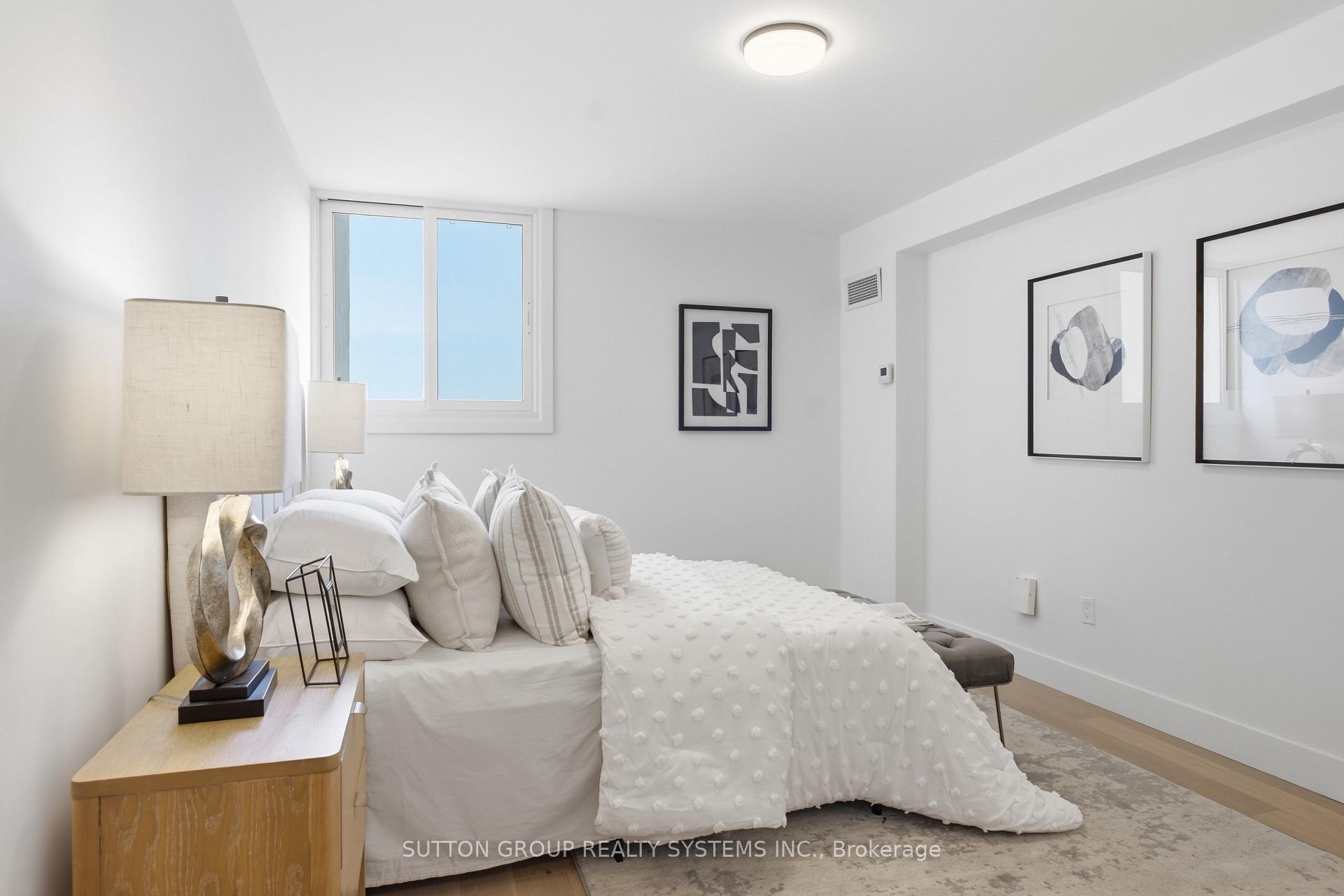 Photo 29 of Unit 1504, 812 Burnhamthorpe Road, Etobicoke, Markland Wood — HOMEH