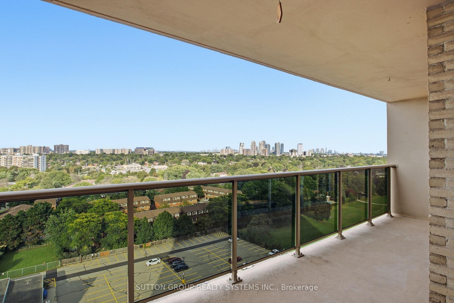 Photo 36 of Unit 1504, 812 Burnhamthorpe Road, Etobicoke, Markland Wood — HOMEH