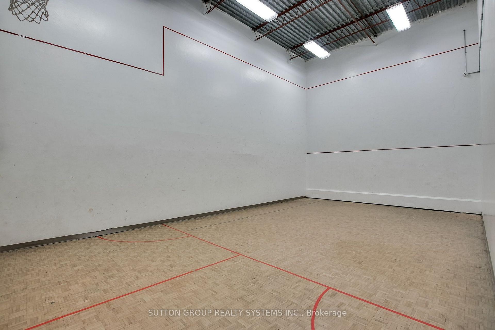 Photo 43 of Unit 1504, 812 Burnhamthorpe Road, Etobicoke, Markland Wood — HOMEH