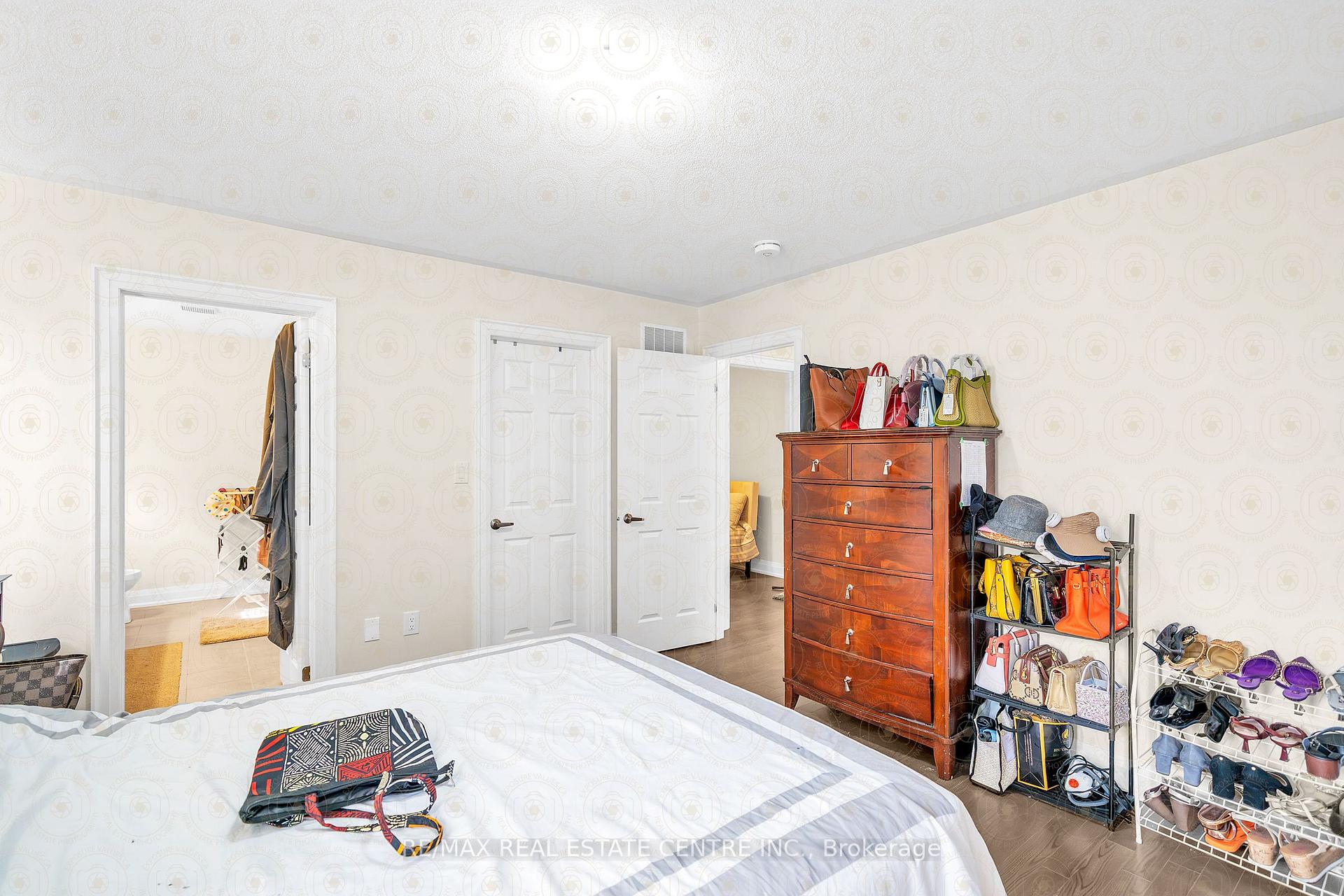 Photo 12 of 43 Northrop Avenue, Clarington, Newcastle — HOMEH