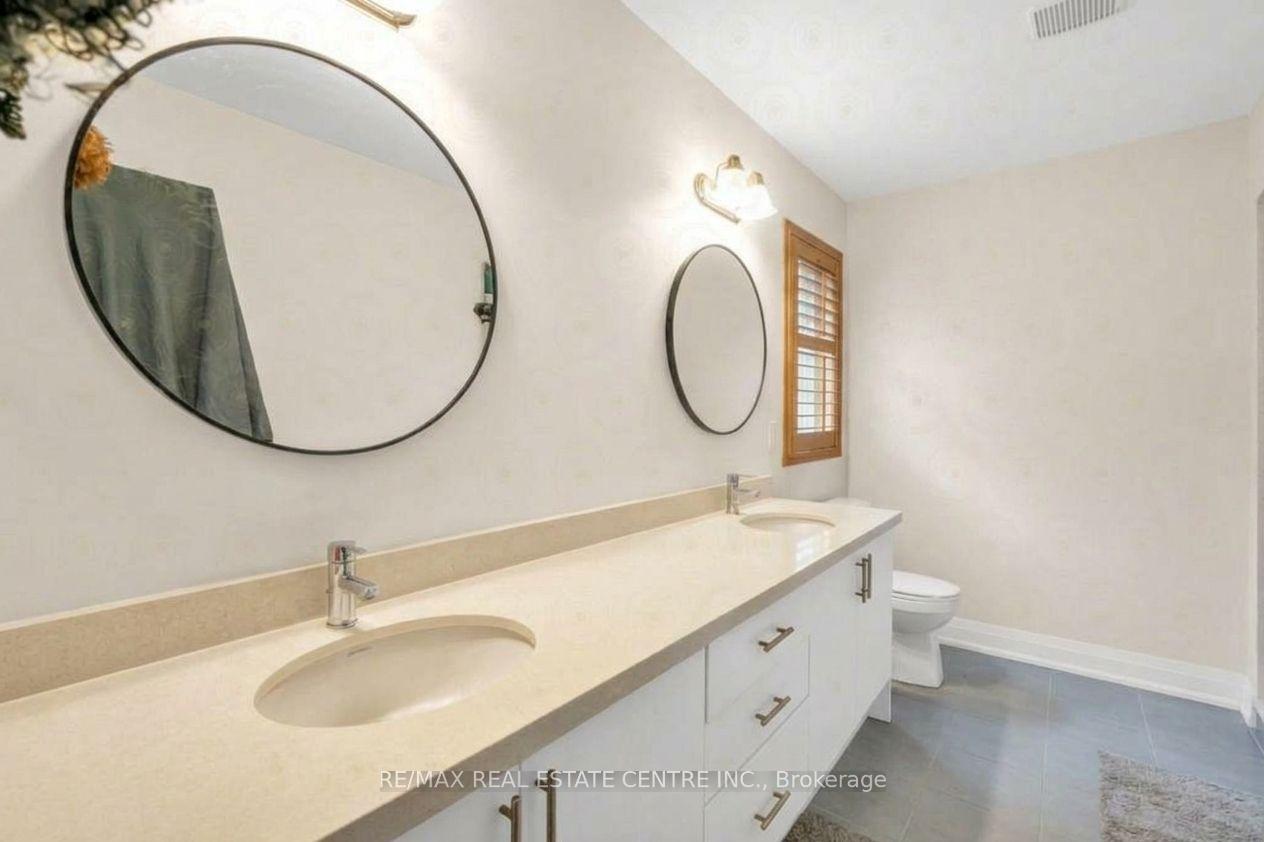 Photo 15 of 43 Northrop Avenue, Clarington, Newcastle — HOMEH