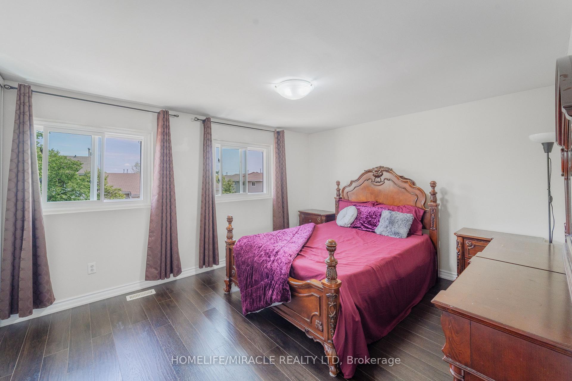 Photo 18 of 45 Lincoln Court, Brampton, Bramalea West Industrial — HOMEH