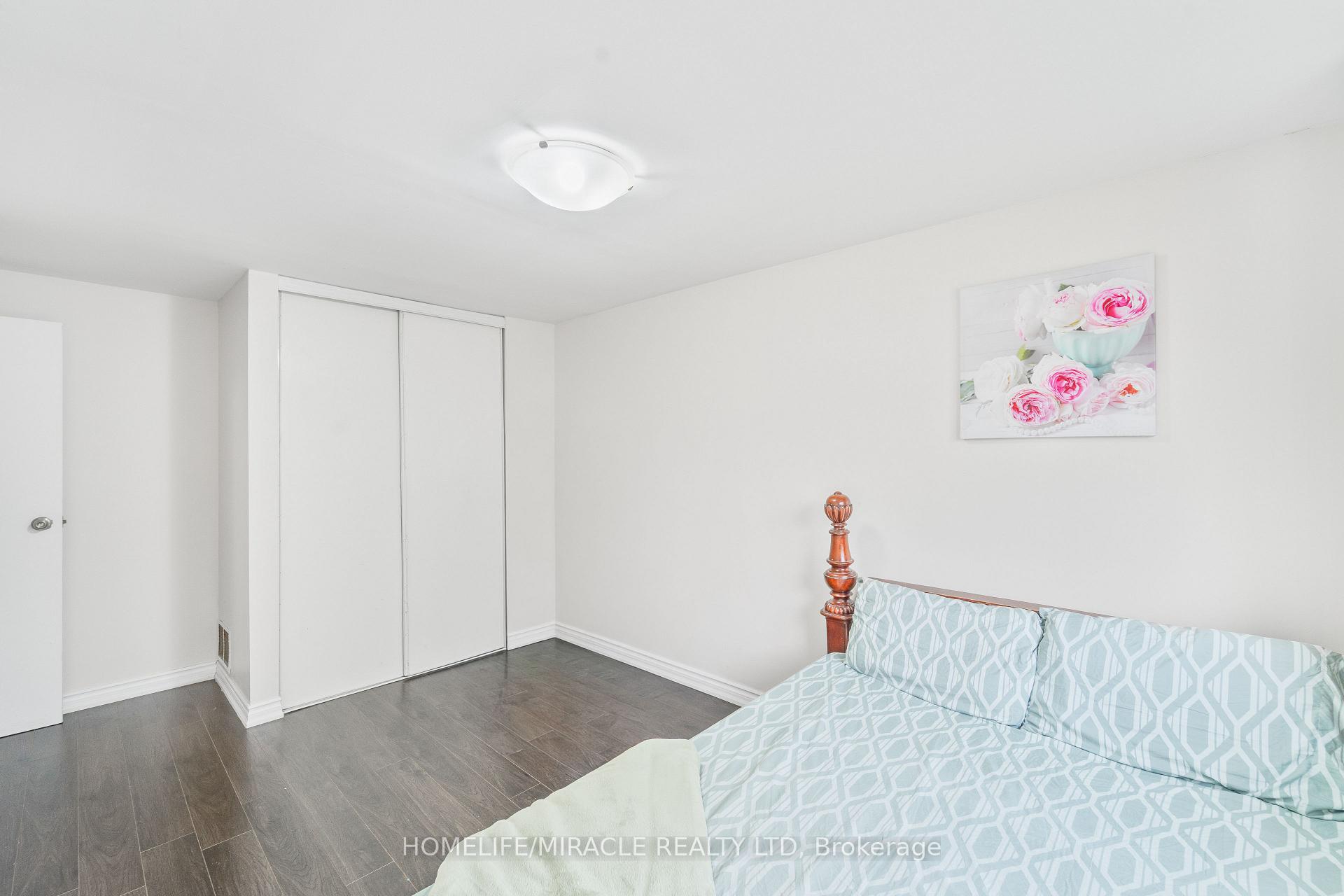 Photo 22 of 45 Lincoln Court, Brampton, Bramalea West Industrial — HOMEH