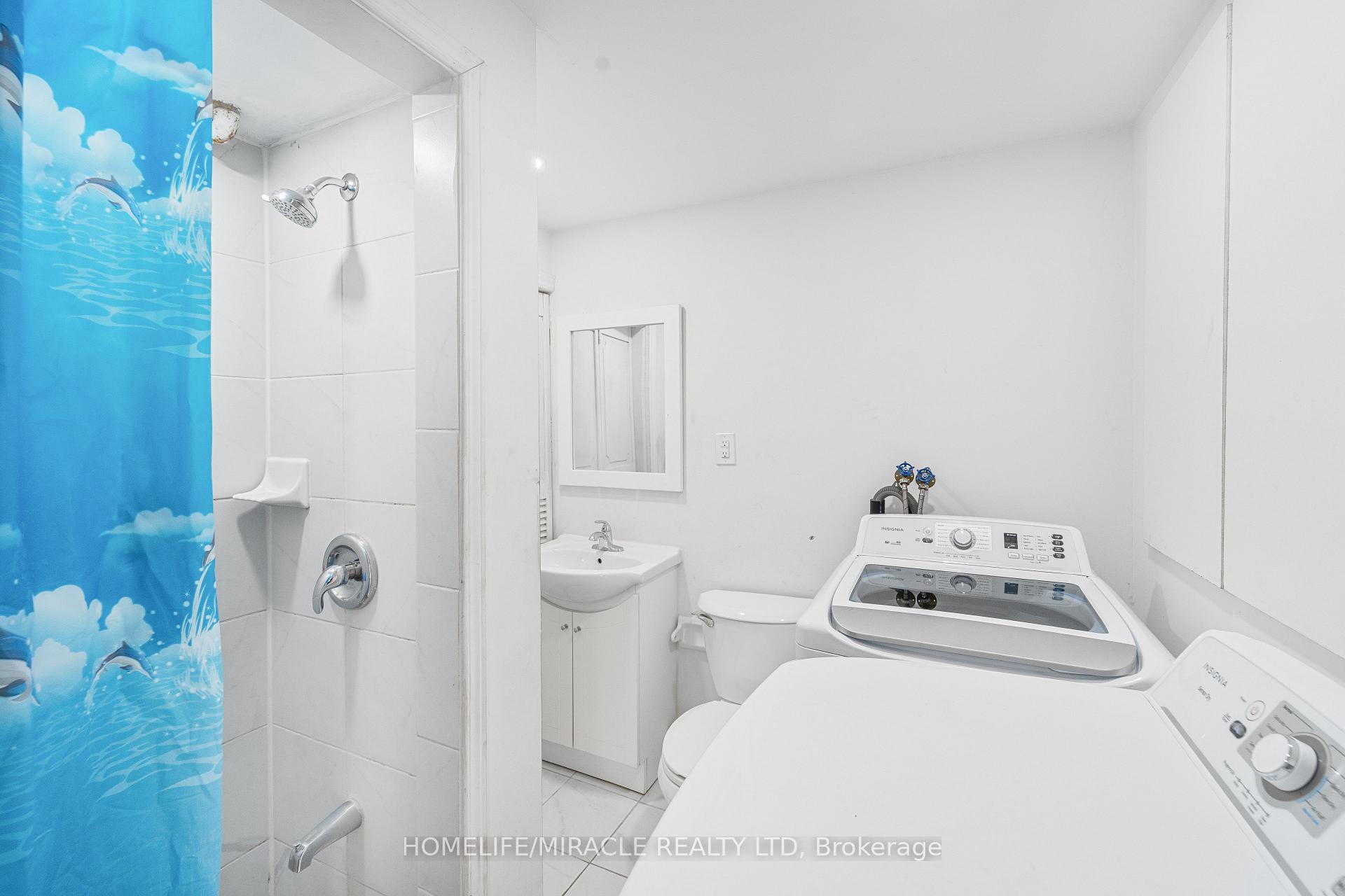 Photo 31 of 45 Lincoln Court, Brampton, Bramalea West Industrial — HOMEH