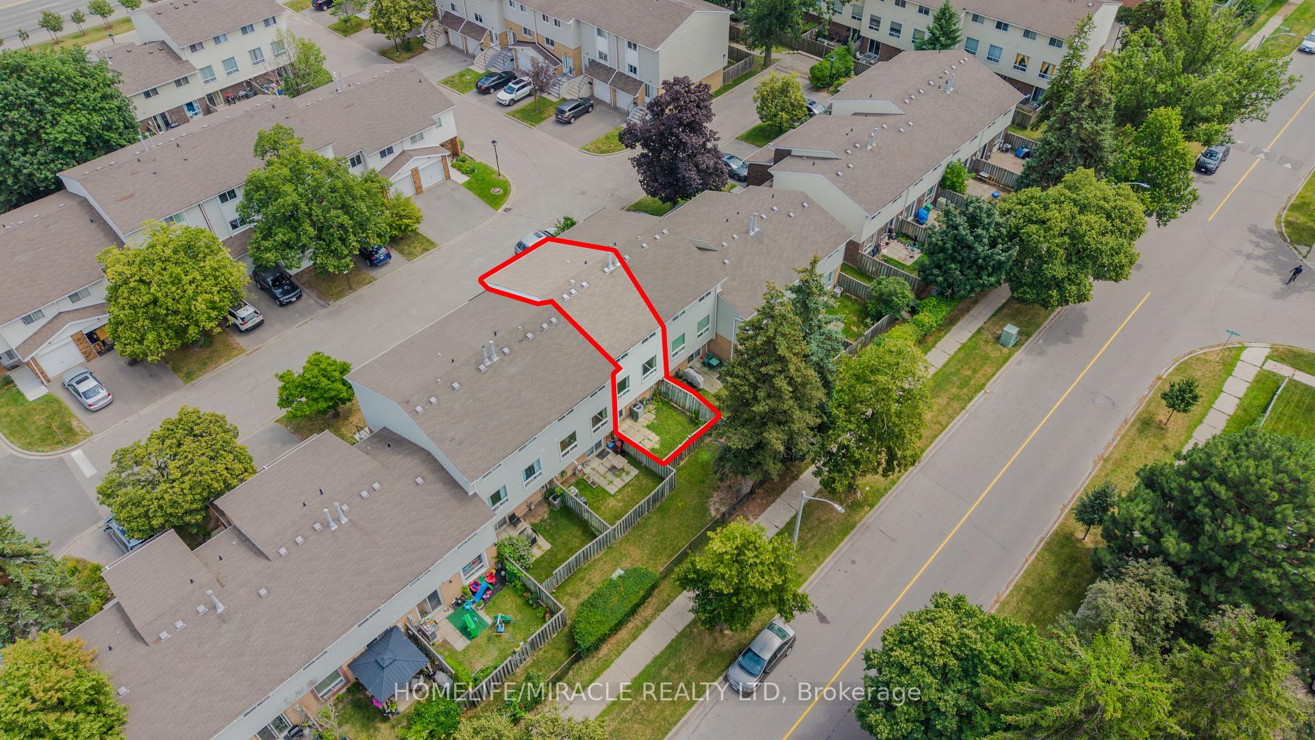 Photo 34 of 45 Lincoln Court, Brampton, Bramalea West Industrial — HOMEH