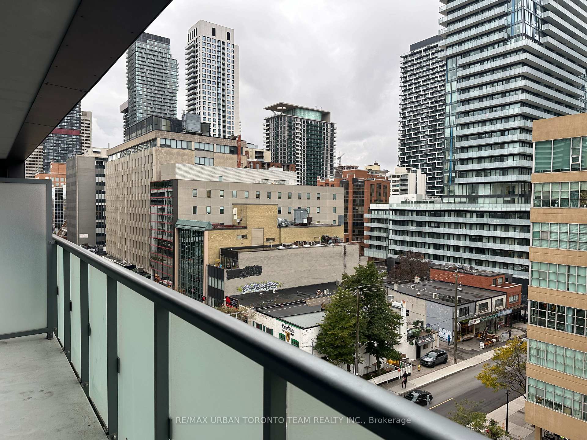 Photo 6 of Unit 707, 125 Redpath Avenue, Toronto, Mount Pleasant West — HOMEH