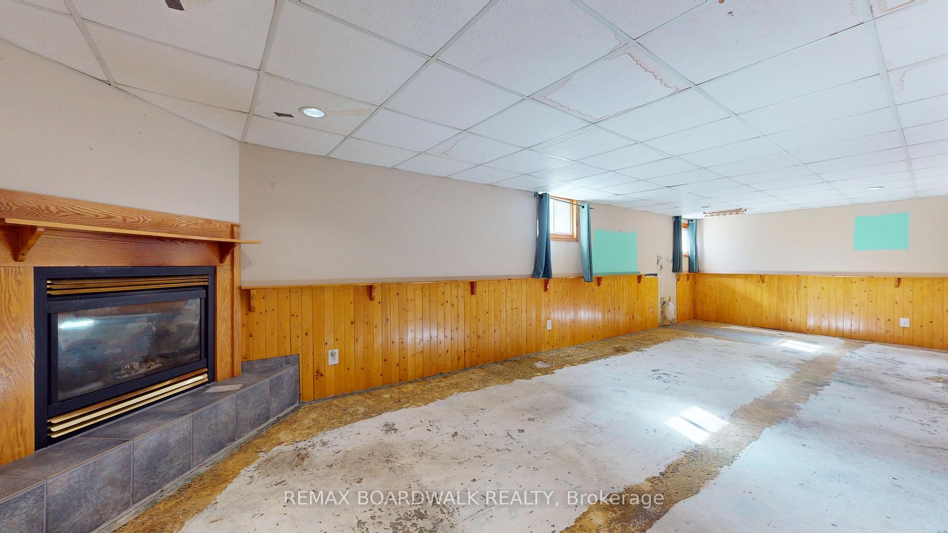 Photo 23 of 31 Wright Crescent, Brockville, Brockville — HOMEH