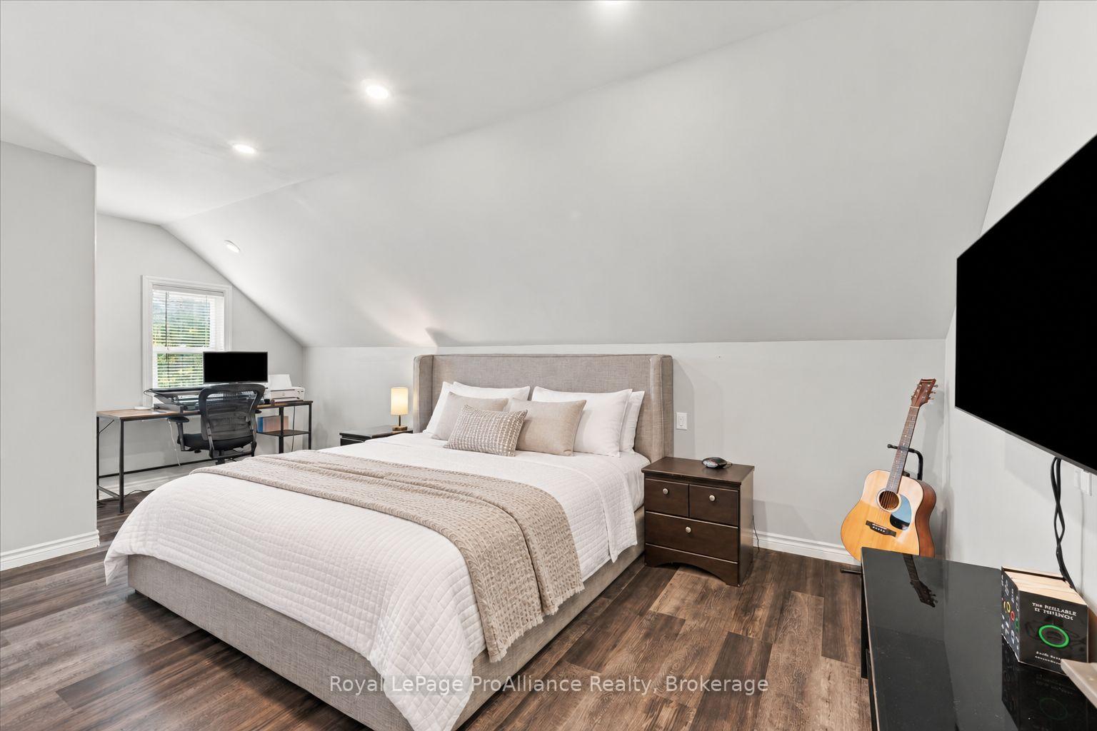 Photo 16 of 7303 Highway 37, Tweed, Hungerford (Twp) — HOMEH