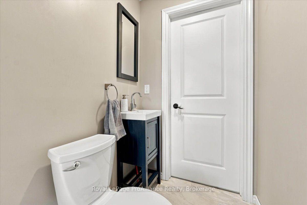Photo 22 of 7303 Highway 37, Tweed, Hungerford (Twp) — HOMEH