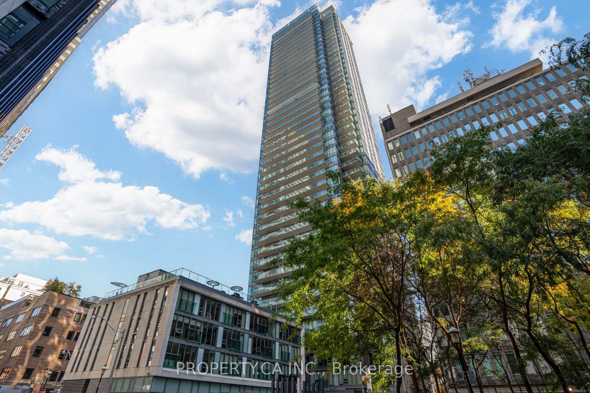 Photo of Unit 303, 33 Lombard Street