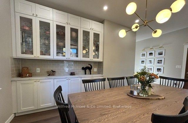Photo 15 of 425 Yonge Street S, Brockton — HOMEH