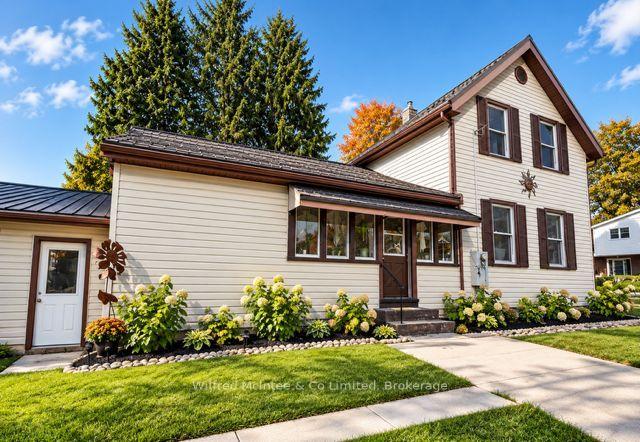 Photo 8 of 425 Yonge Street S, Brockton — HOMEH