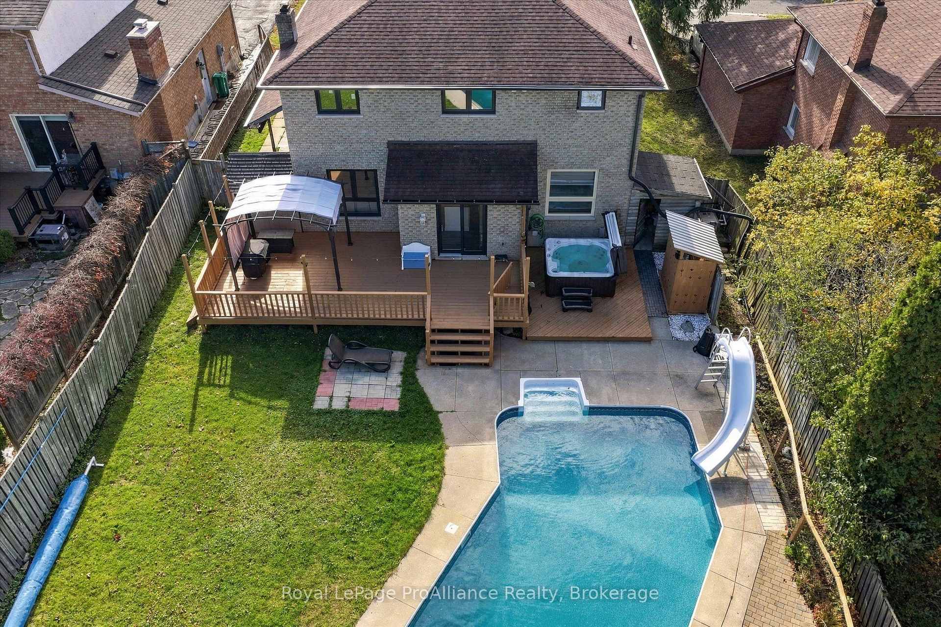 Photo 24 of 1316 Scollard Drive, Peterborough, Ashburnham Ward 4 — HOMEH