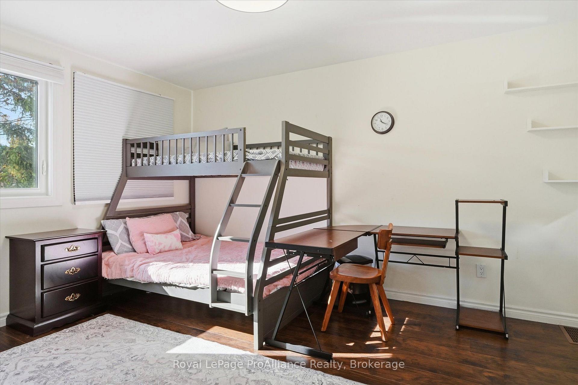 Photo 36 of 1316 Scollard Drive, Peterborough, Ashburnham Ward 4 — HOMEH