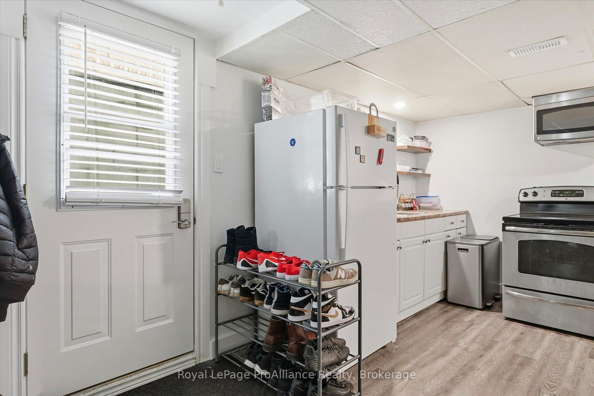 Photo 40 of 1316 Scollard Drive, Peterborough, Ashburnham Ward 4 — HOMEH