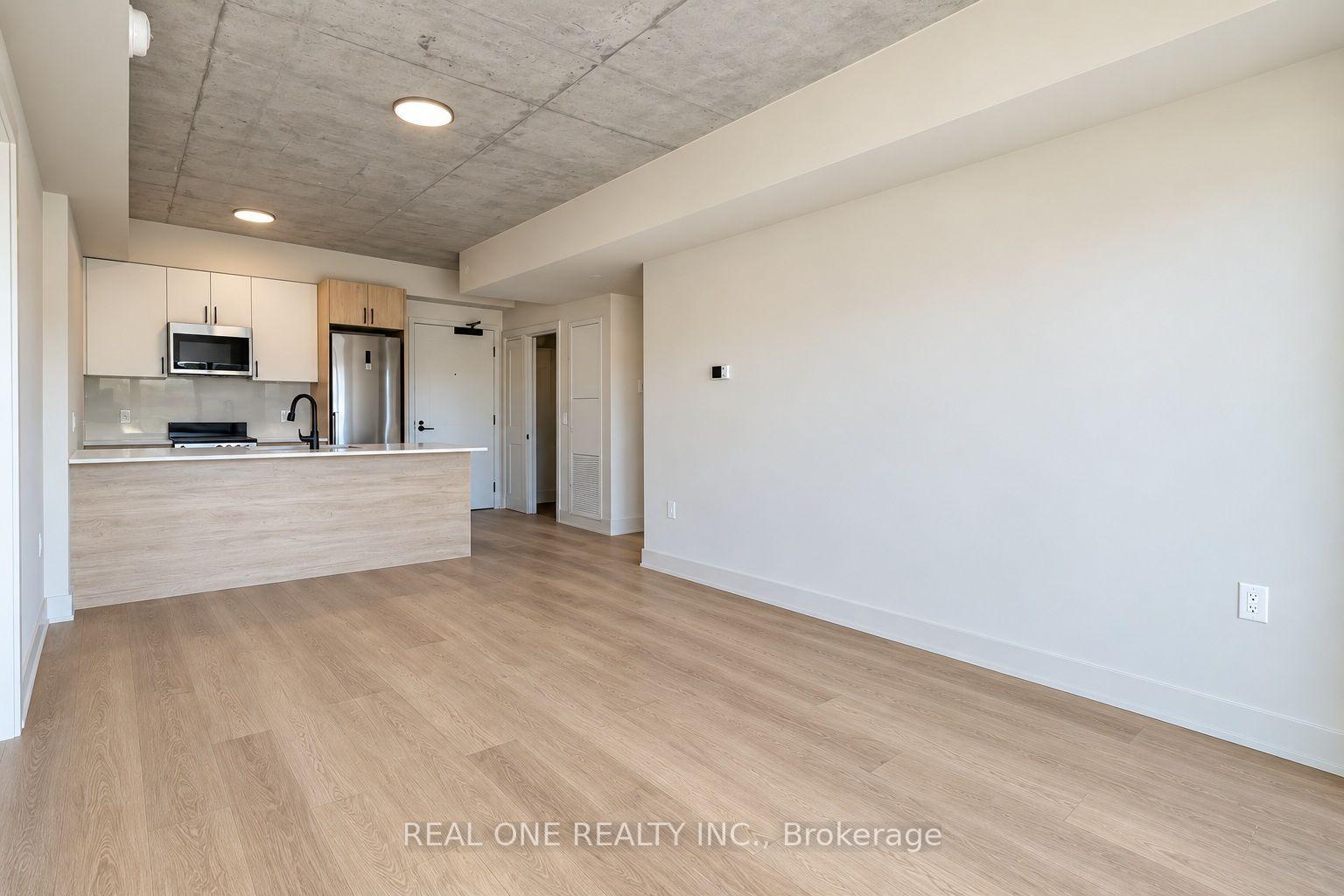 Photo 27 of Unit 313, 810 King Street W, Hamilton, Westdale — HOMEH