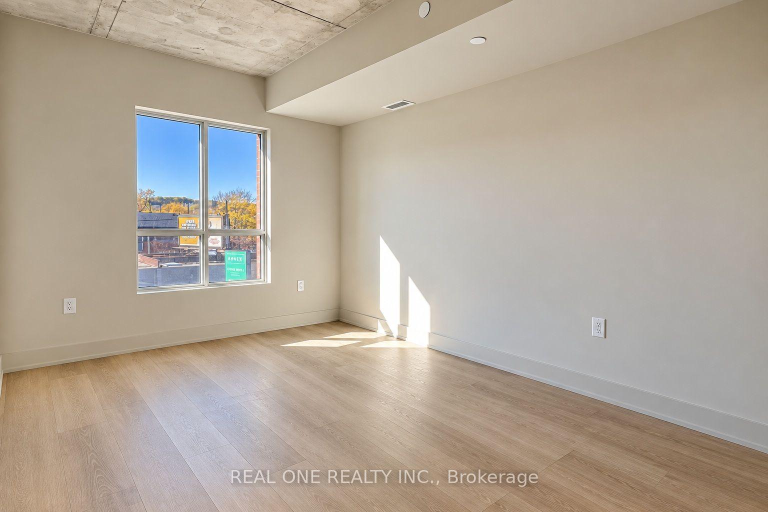 Photo 34 of Unit 313, 810 King Street W, Hamilton, Westdale — HOMEH