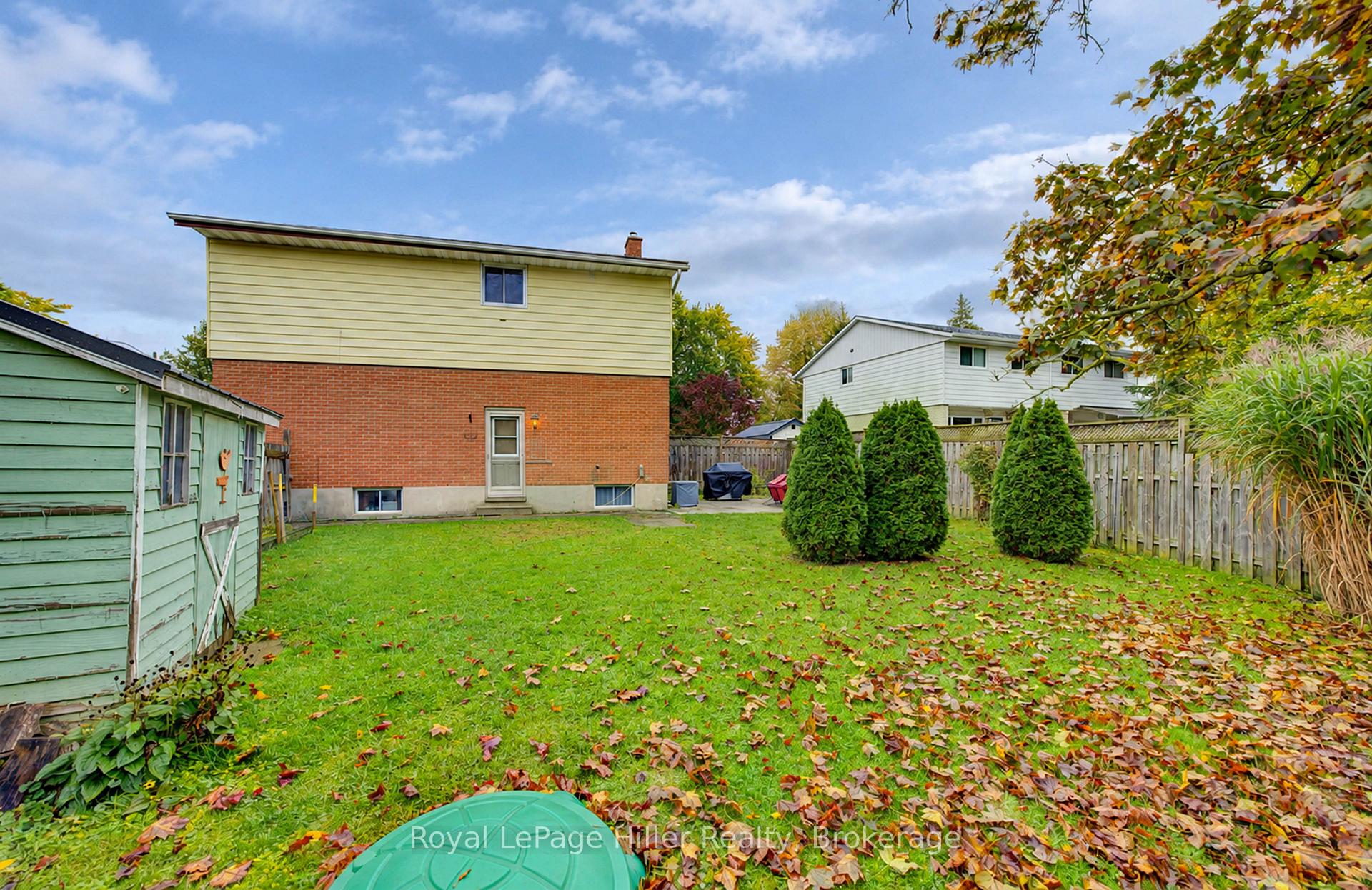 Photo 34 of 163 Elgin Crescent, Stratford — HOMEH