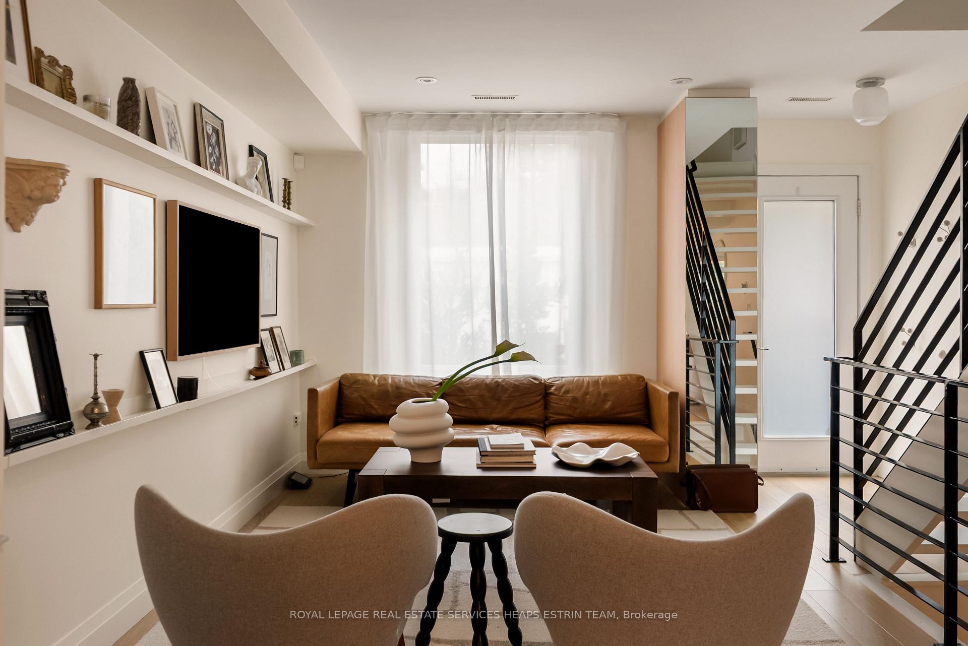 Photo 5 of 179 Yarmouth Road, Toronto, Dovercourt-Wallace Emerson-Junction — HOMEH