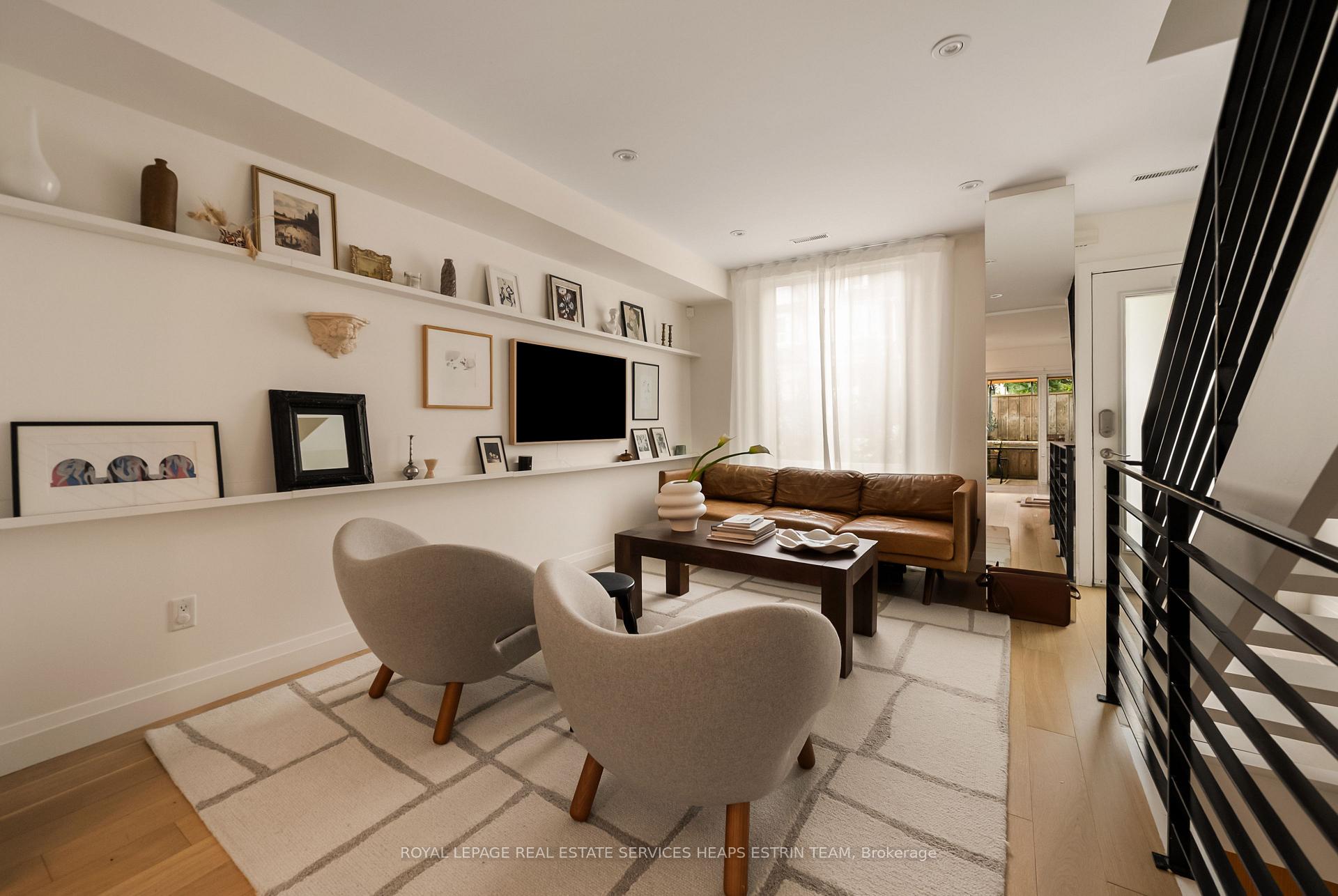 Photo 6 of 179 Yarmouth Road, Toronto, Dovercourt-Wallace Emerson-Junction — HOMEH