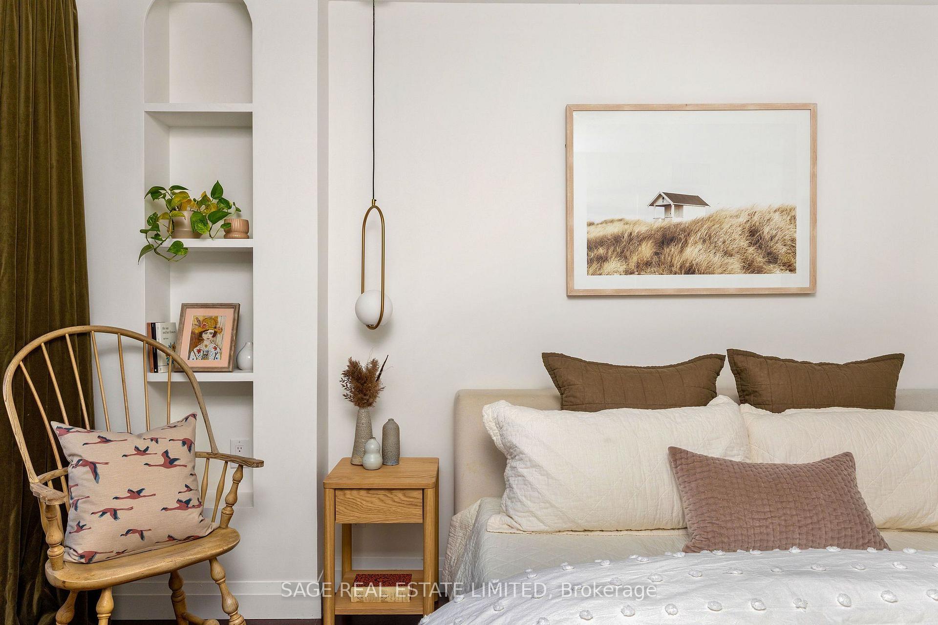 Photo 19 of 218 Mavety Street, Toronto, Junction Area — HOMEH