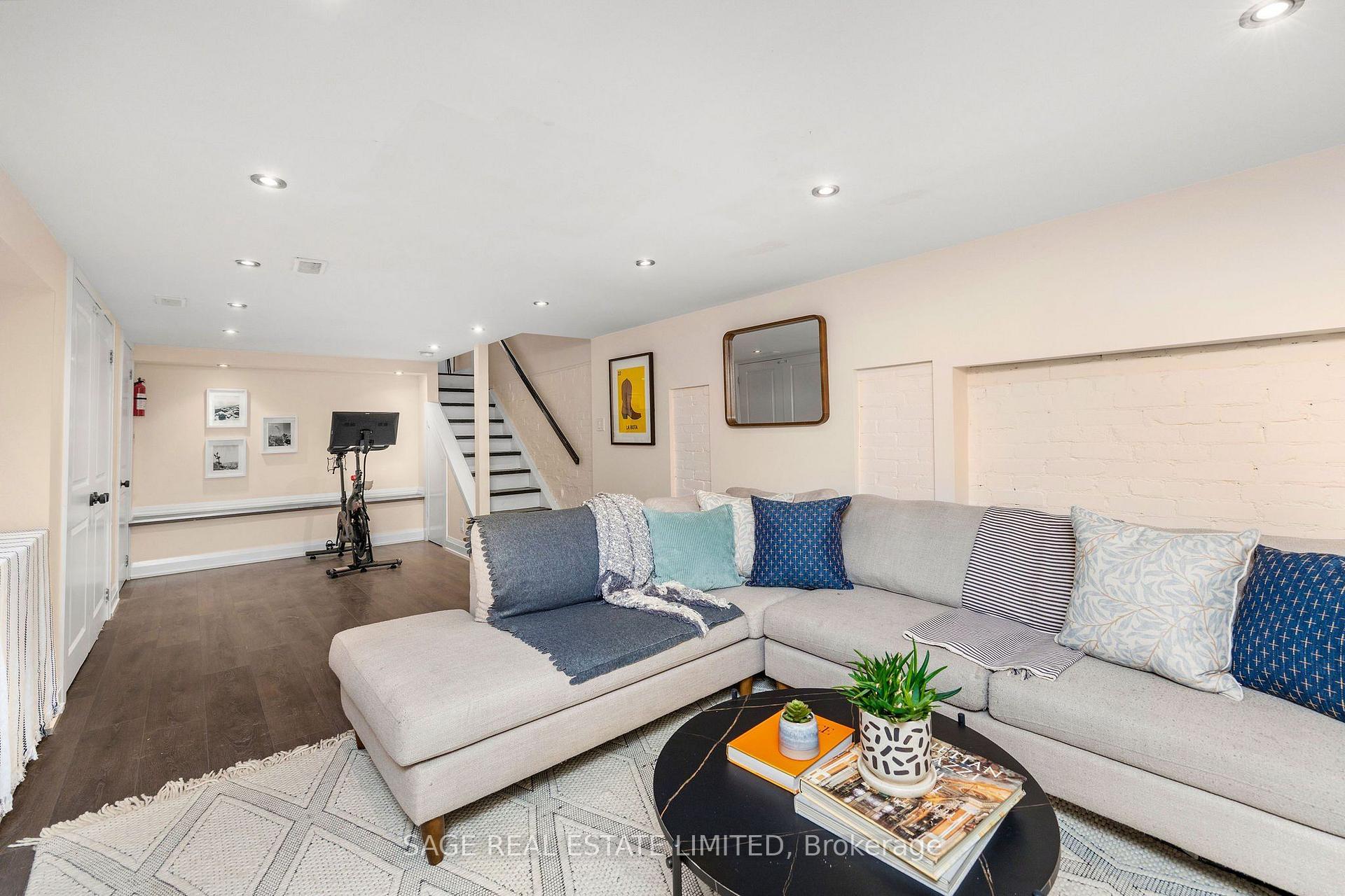 Photo 31 of 218 Mavety Street, Toronto, Junction Area — HOMEH