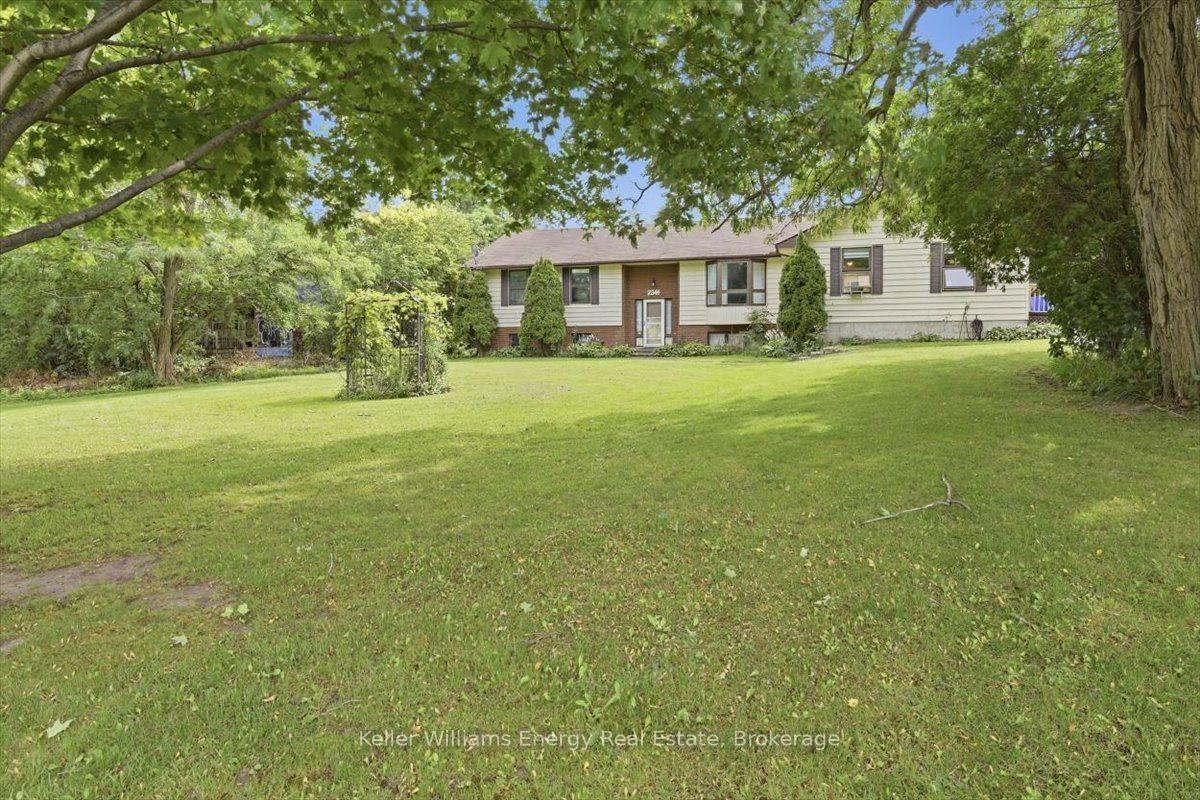 Photo 9 of 2341 Highway # 2, Clarington, Bowmanville — HOMEH