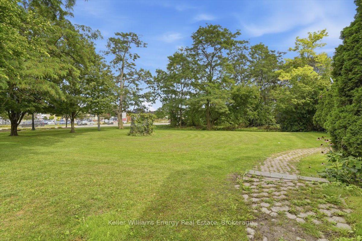 Photo 10 of 2341 Highway # 2, Clarington, Bowmanville — HOMEH