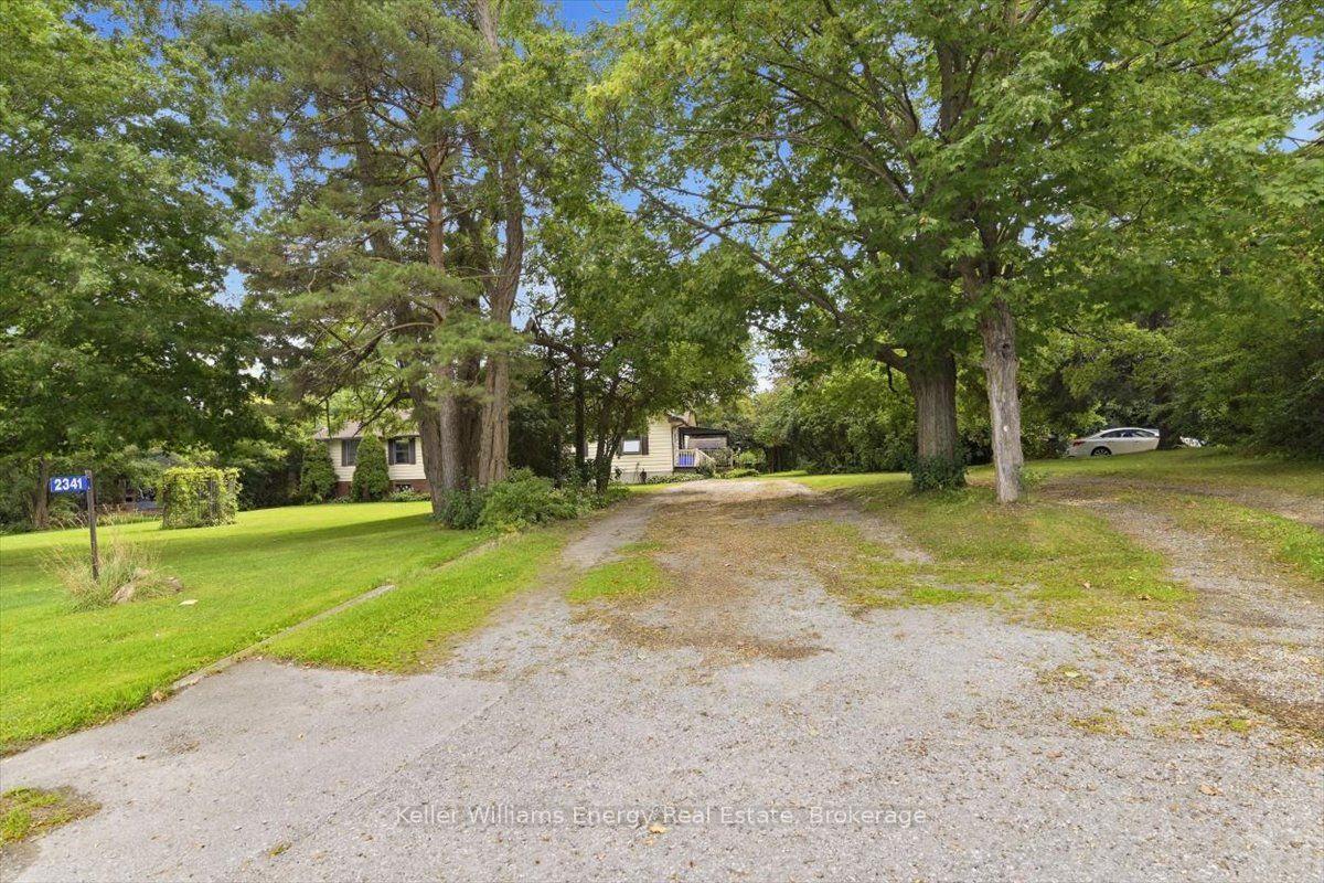 Photo 12 of 2341 Highway # 2, Clarington, Bowmanville — HOMEH