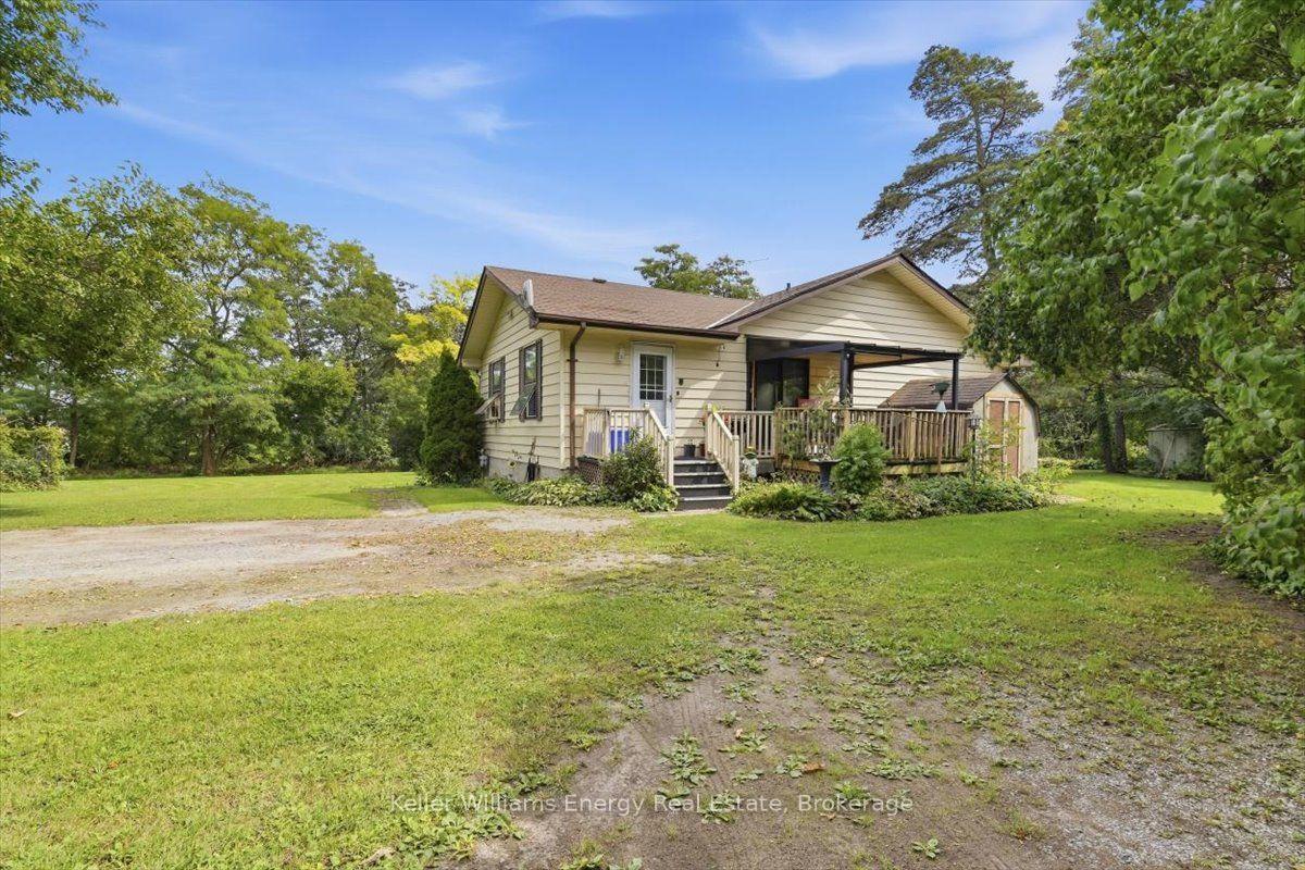 Photo 13 of 2341 Highway # 2, Clarington, Bowmanville — HOMEH