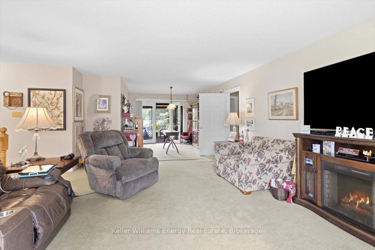 Photo 22 of 2341 Highway # 2, Clarington, Bowmanville — HOMEH