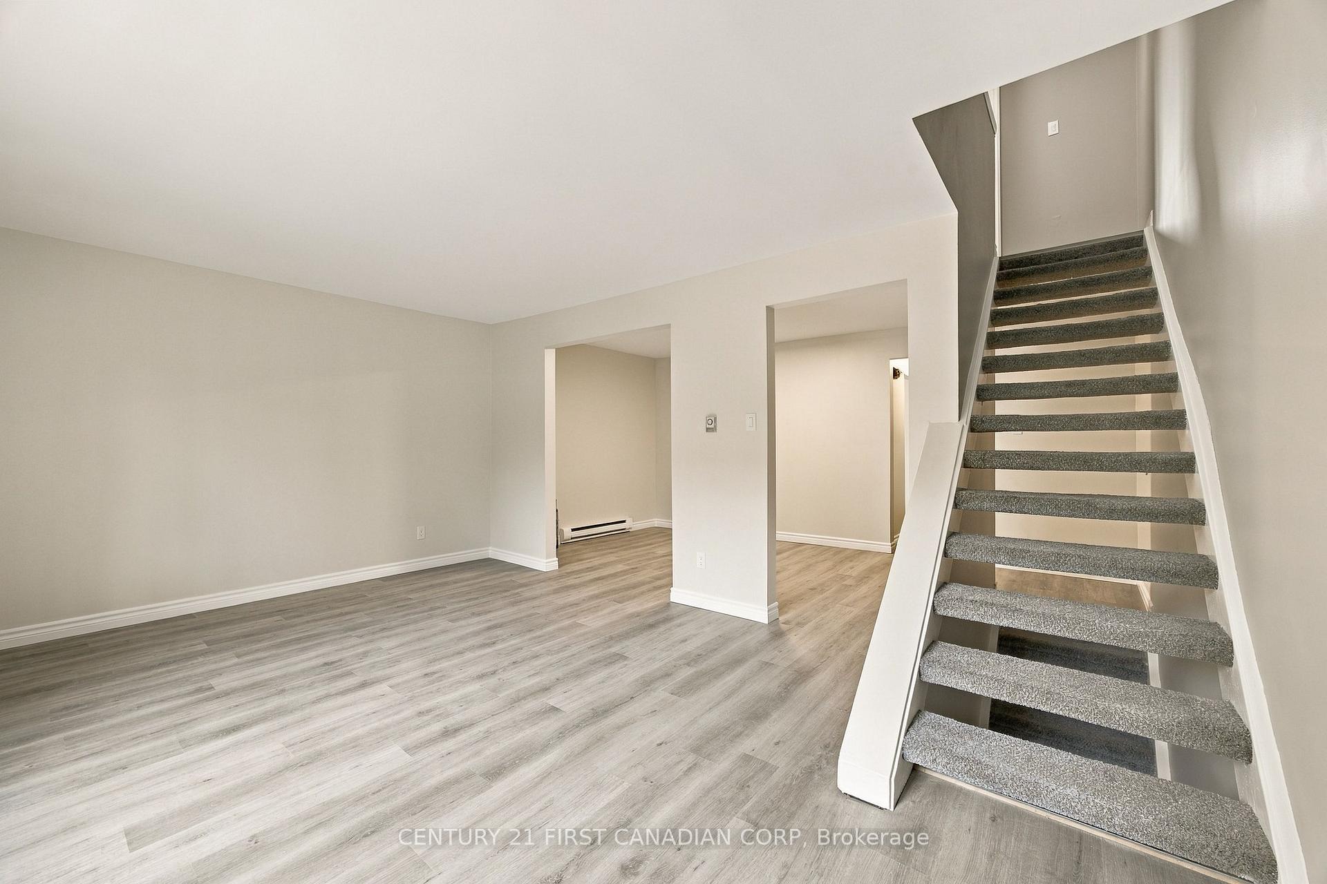 Photo 12 of Unit 29, 625 Griffith Street, London, South K — HOMEH