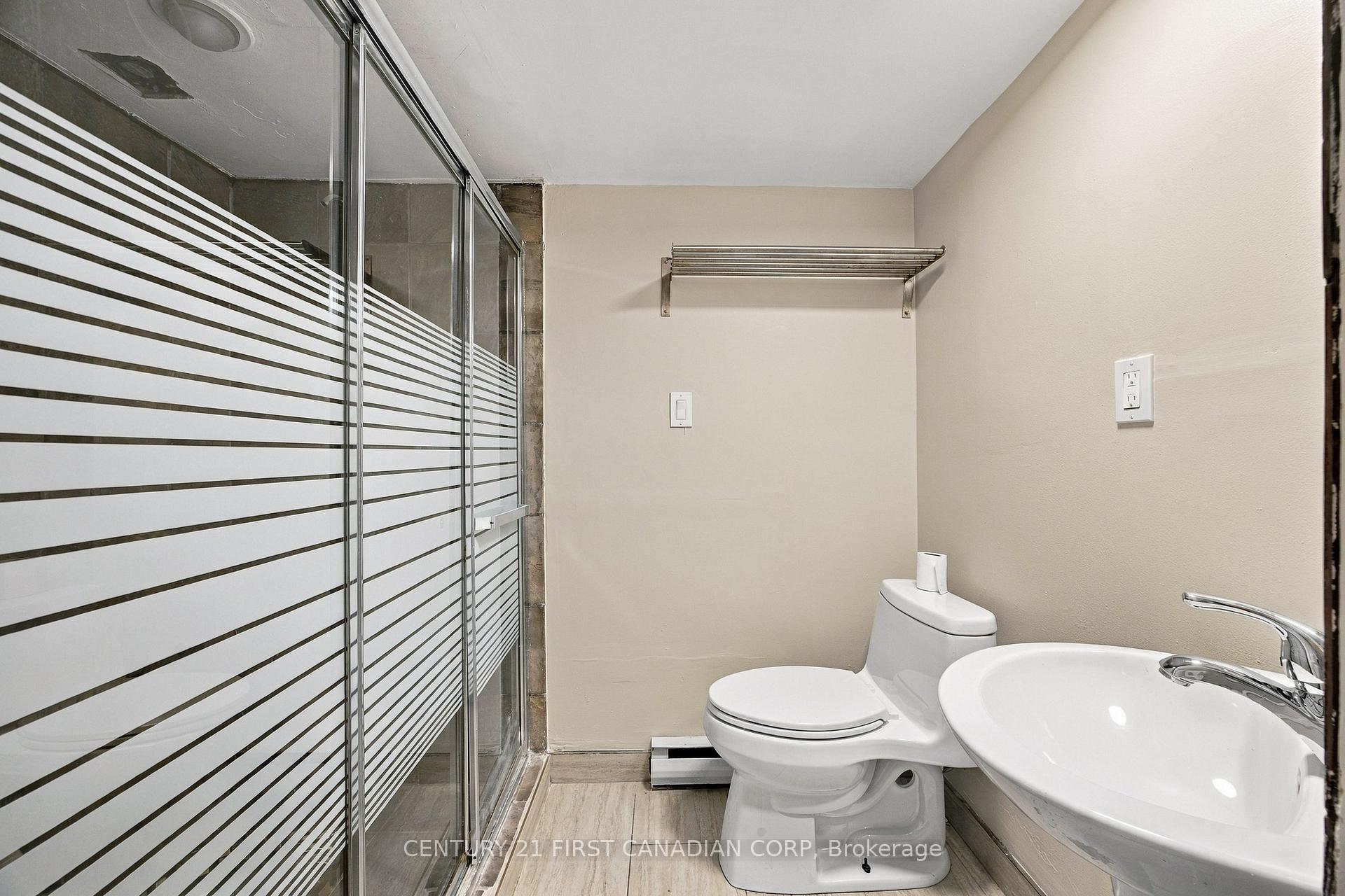 Photo 34 of Unit 29, 625 Griffith Street, London, South K — HOMEH