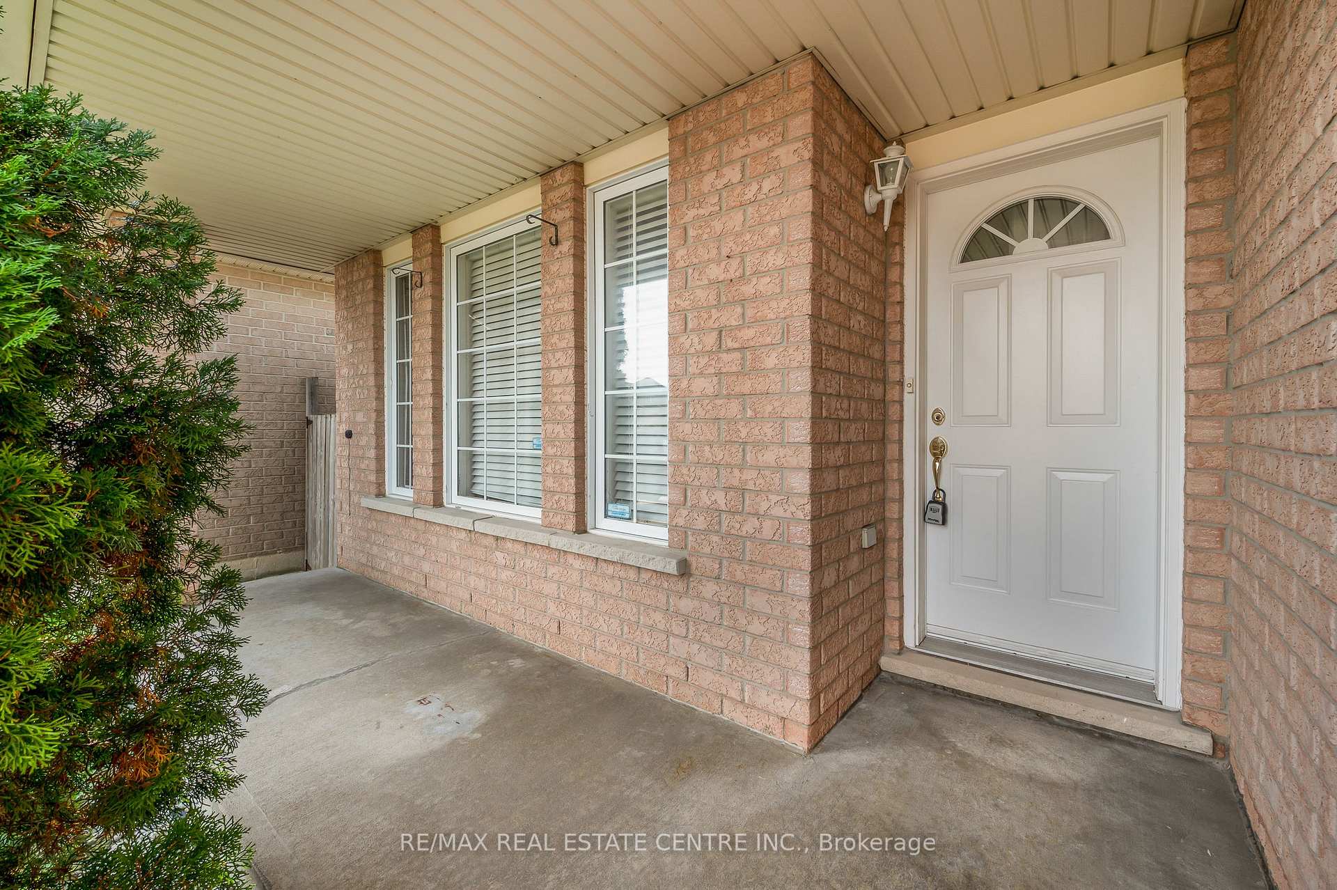 Photo 3 of Unit Main Level, 26 Phillipo Drive, Hamilton, Chappel — HOMEH