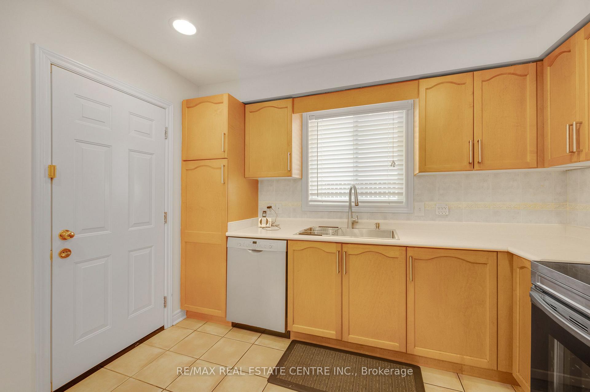 Photo 11 of Unit Main Level, 26 Phillipo Drive, Hamilton, Chappel — HOMEH