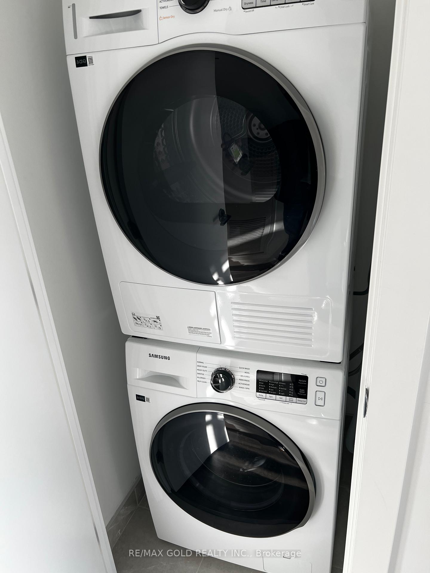 Photo 9 of Unit 312, 5 Meadowdale Road, Vaughan, Vaughan Corporate Centre — HOMEH