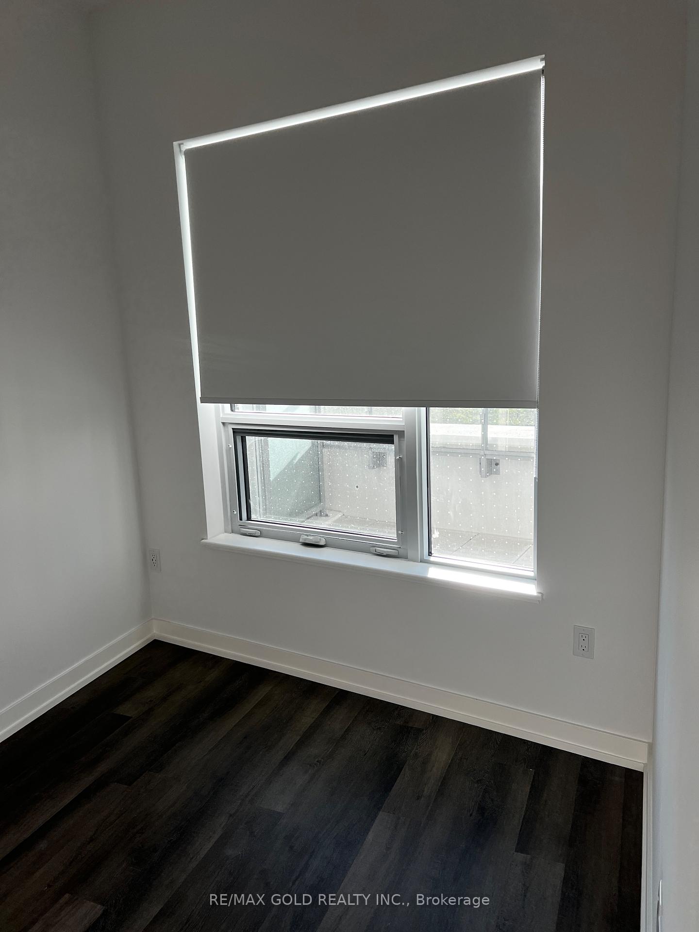 Photo 11 of Unit 312, 5 Meadowdale Road, Vaughan, Vaughan Corporate Centre — HOMEH