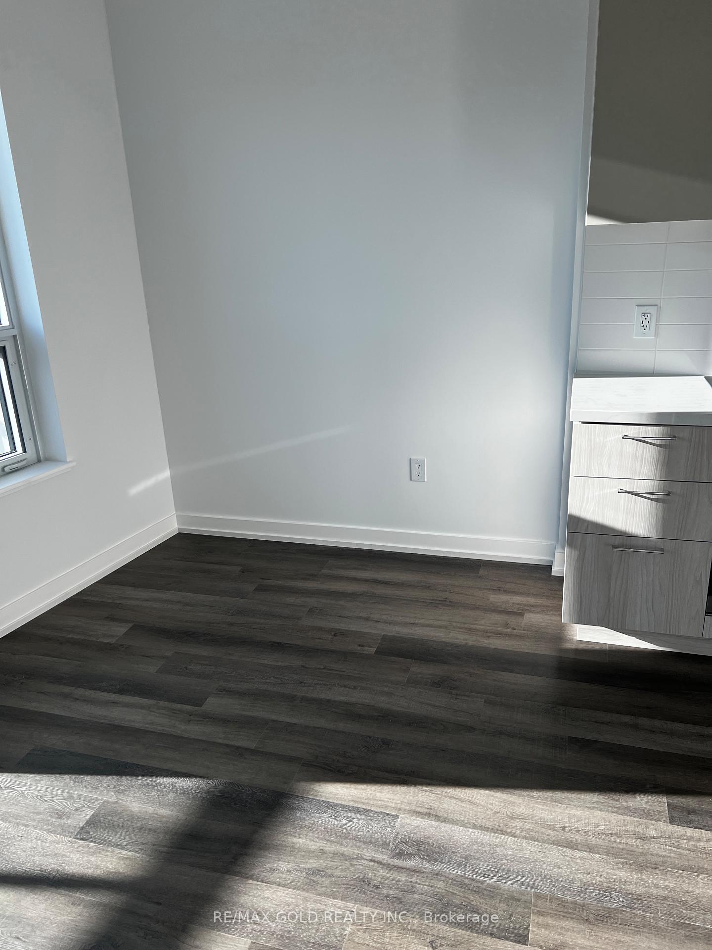 Photo 19 of Unit 312, 5 Meadowdale Road, Vaughan, Vaughan Corporate Centre — HOMEH