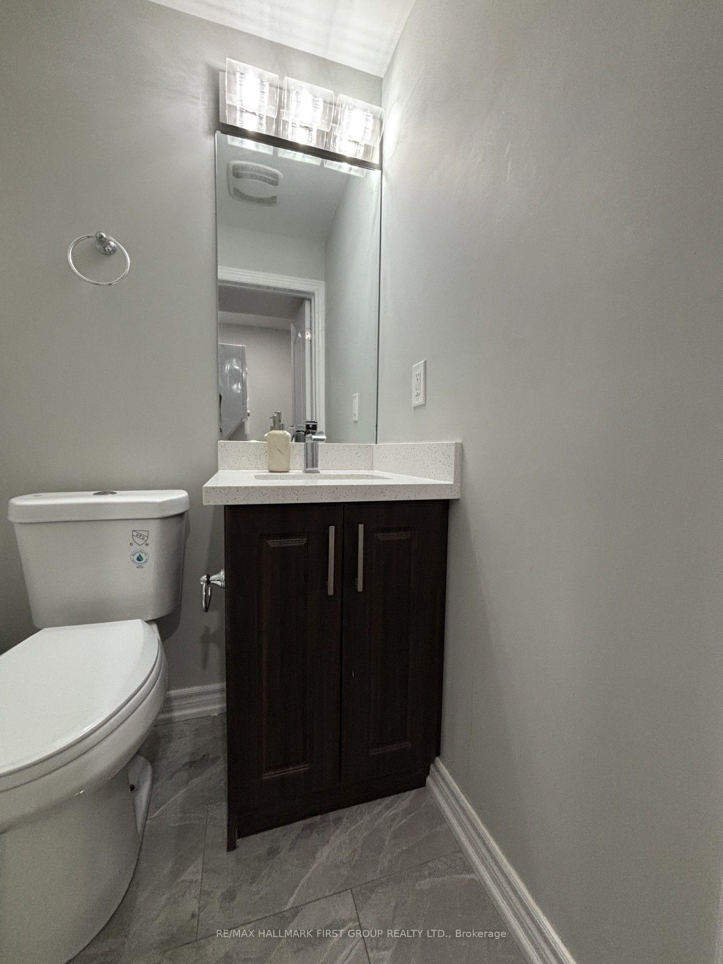 Photo 5 of 1725 Frederick Mason Drive, Oshawa, Taunton — HOMEH