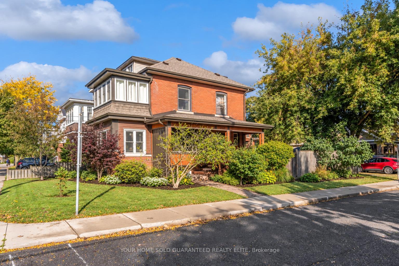 Photo 2 of 443 Maple Avenue, Hamilton, Delta — HOMEH