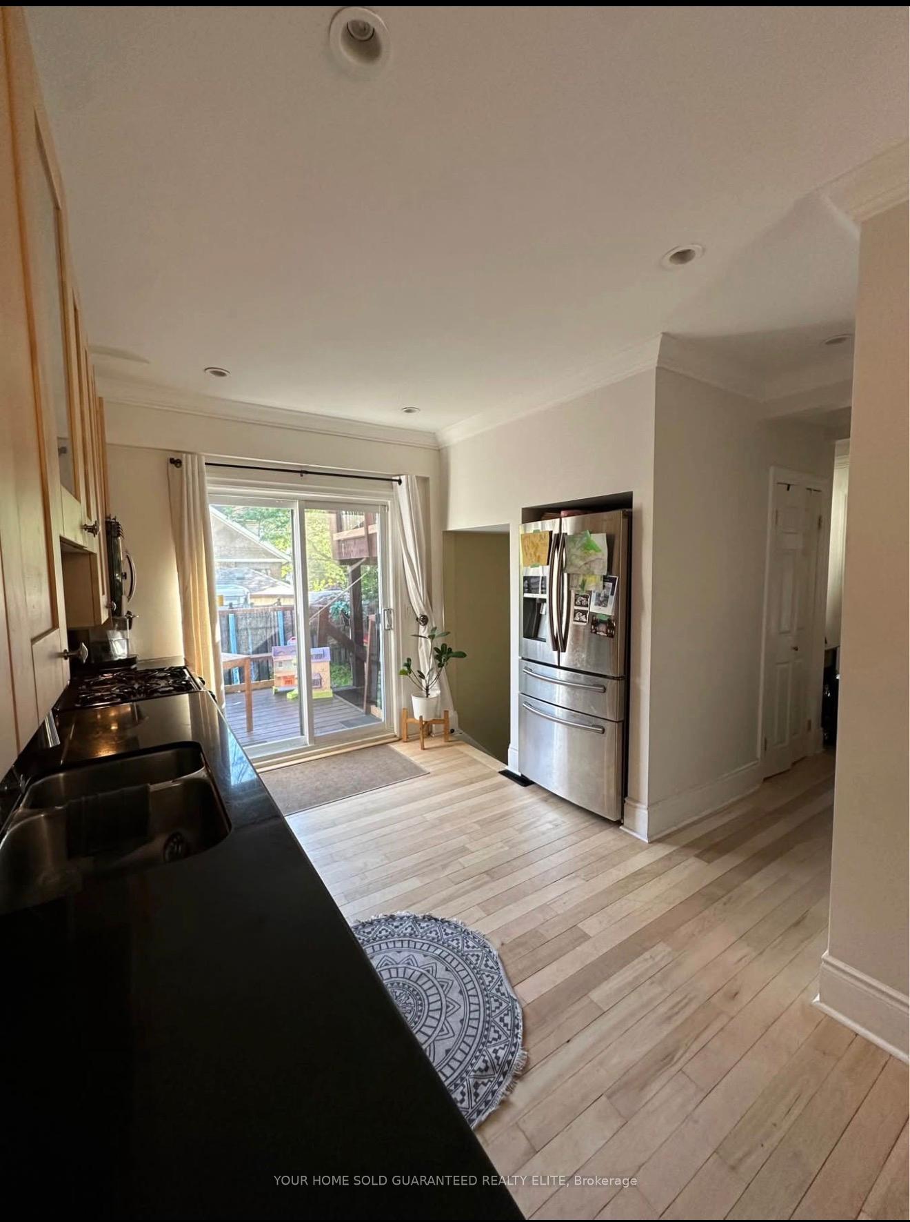 Photo 9 of 443 Maple Avenue, Hamilton, Delta — HOMEH