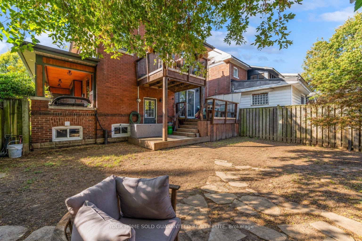 Photo 15 of 443 Maple Avenue, Hamilton, Delta — HOMEH