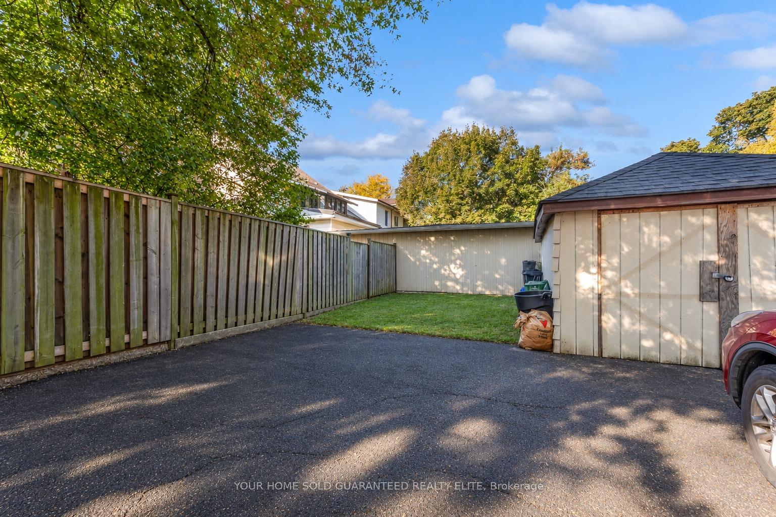 Photo 18 of 443 Maple Avenue, Hamilton, Delta — HOMEH