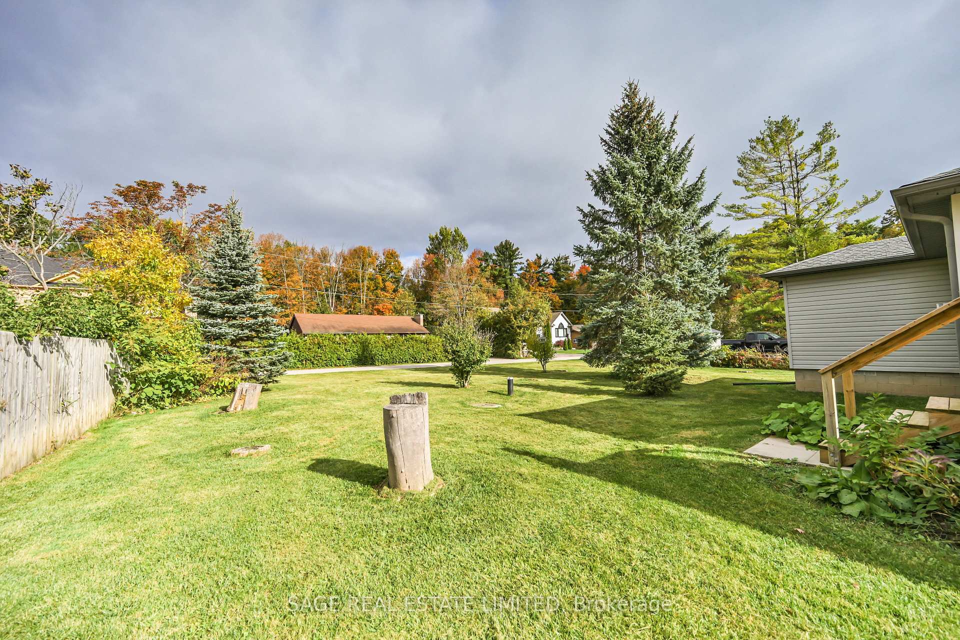 Photo 23 of 256 Big Bay Point Road, Innisfil, Rural Innisfil — HOMEH