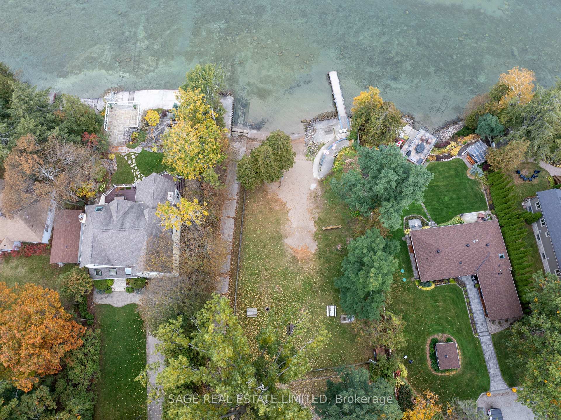 Photo 29 of 256 Big Bay Point Road, Innisfil, Rural Innisfil — HOMEH