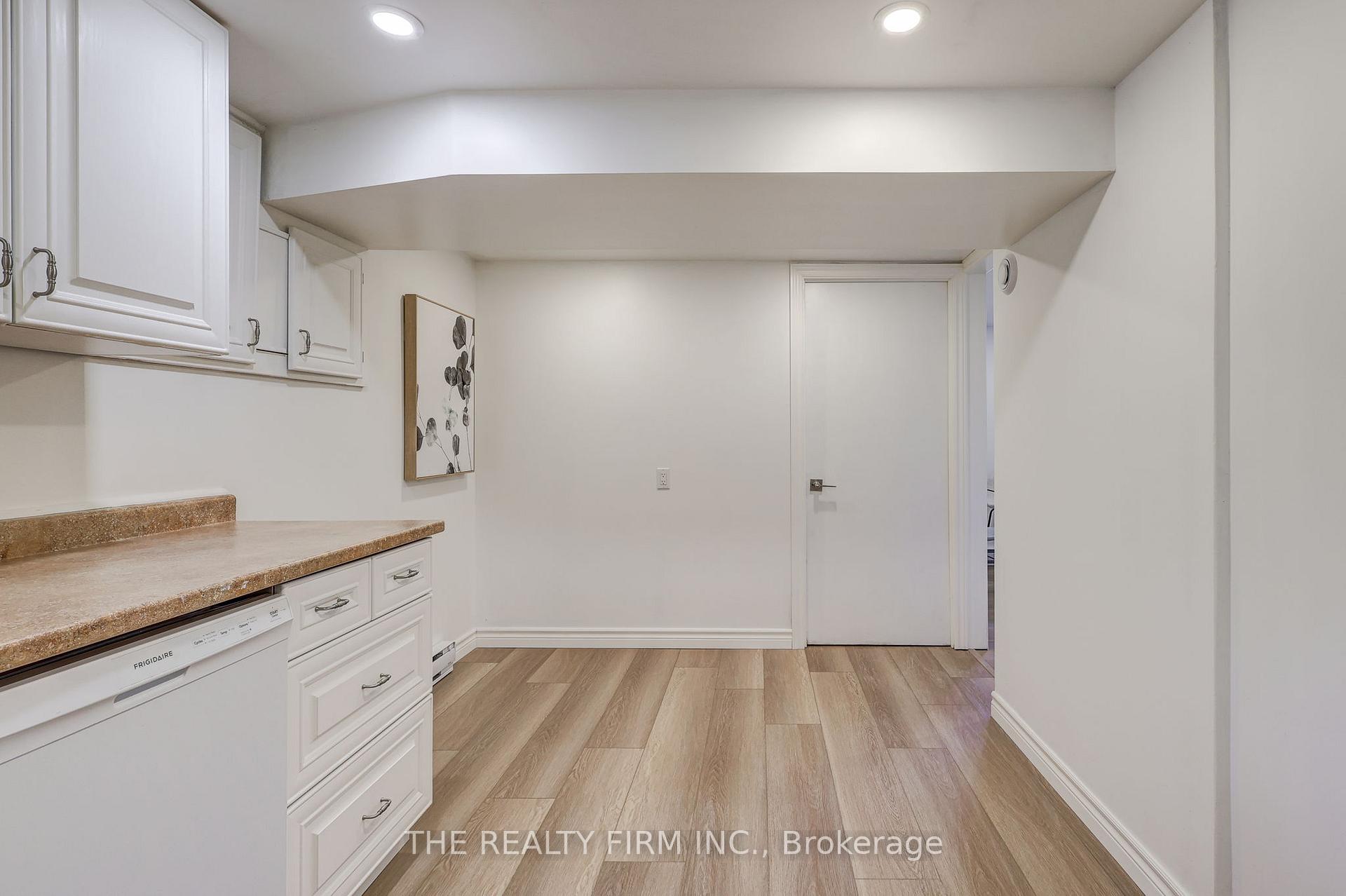 Photo 9 of Unit Lower, 408 Ridgewood Crescent, London, South D — HOMEH